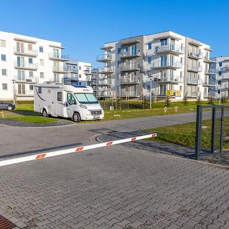 Al-dom Stjarne W Spokojnej Okolicy Apartamento